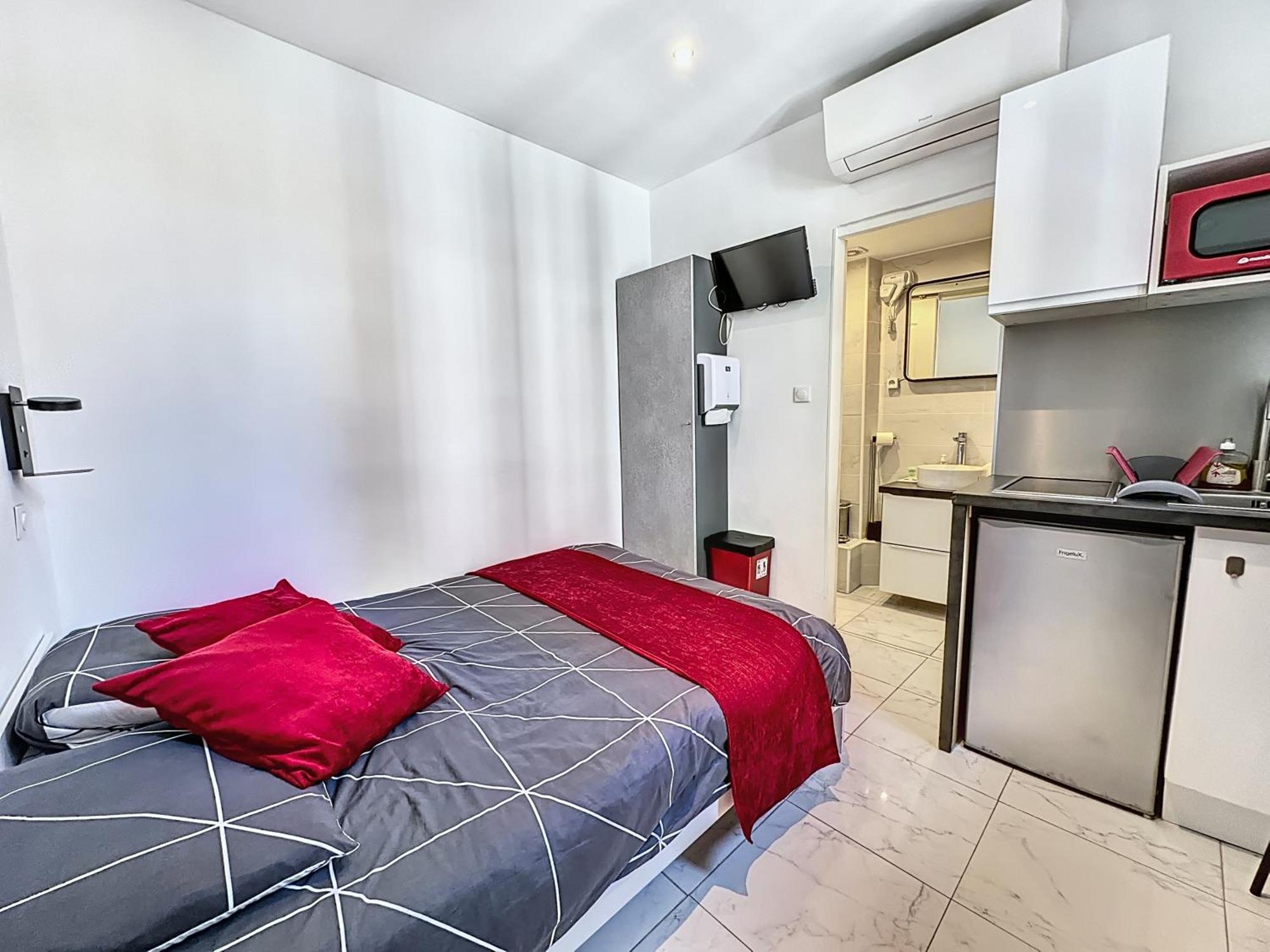 Sweet Home Marceau 6 Studios Hyper Centre Proche De La Mer Et Du Palais Cannes Exterior photo