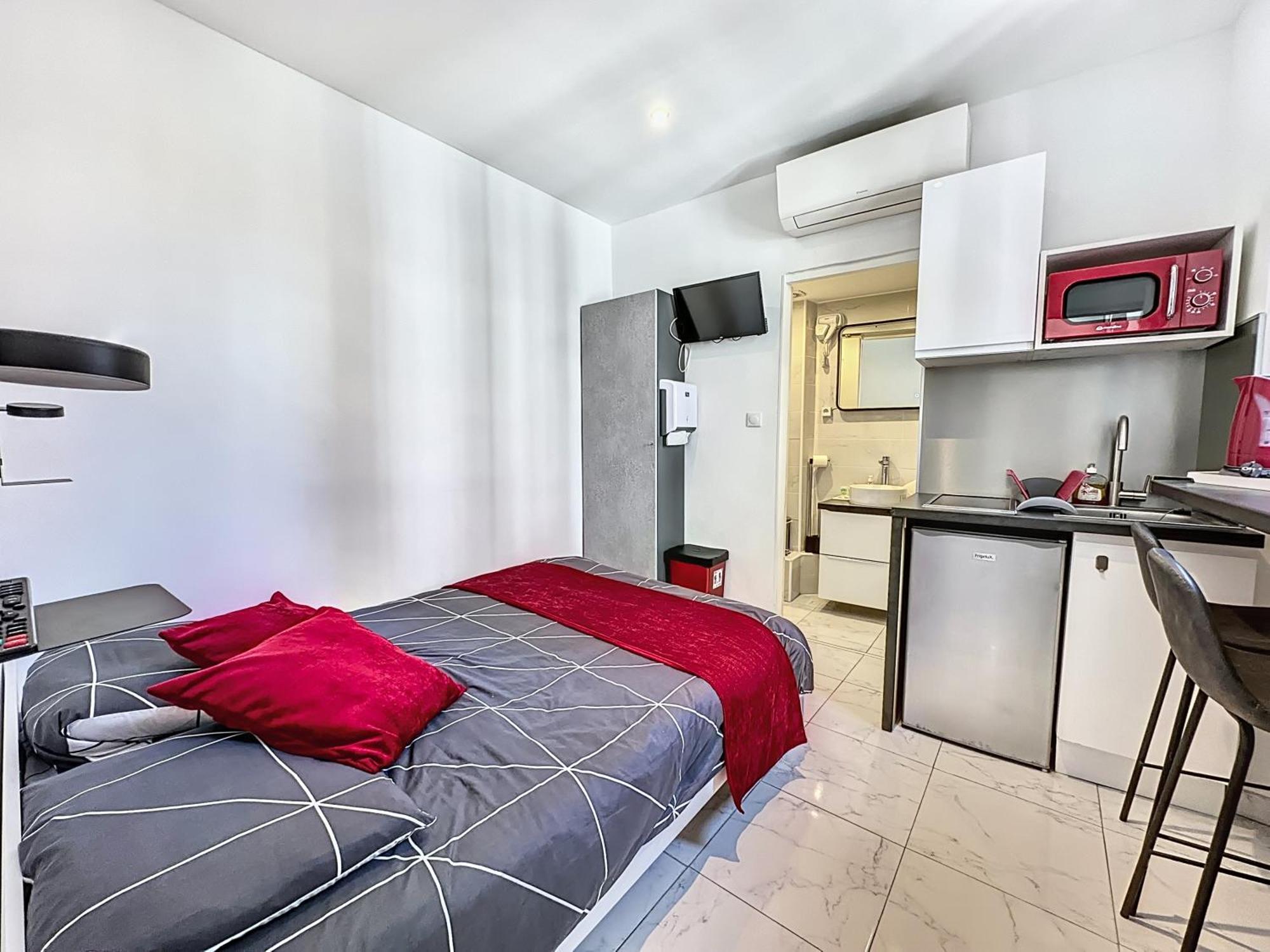 Sweet Home Marceau 6 Studios Hyper Centre Proche De La Mer Et Du Palais Cannes Exterior photo